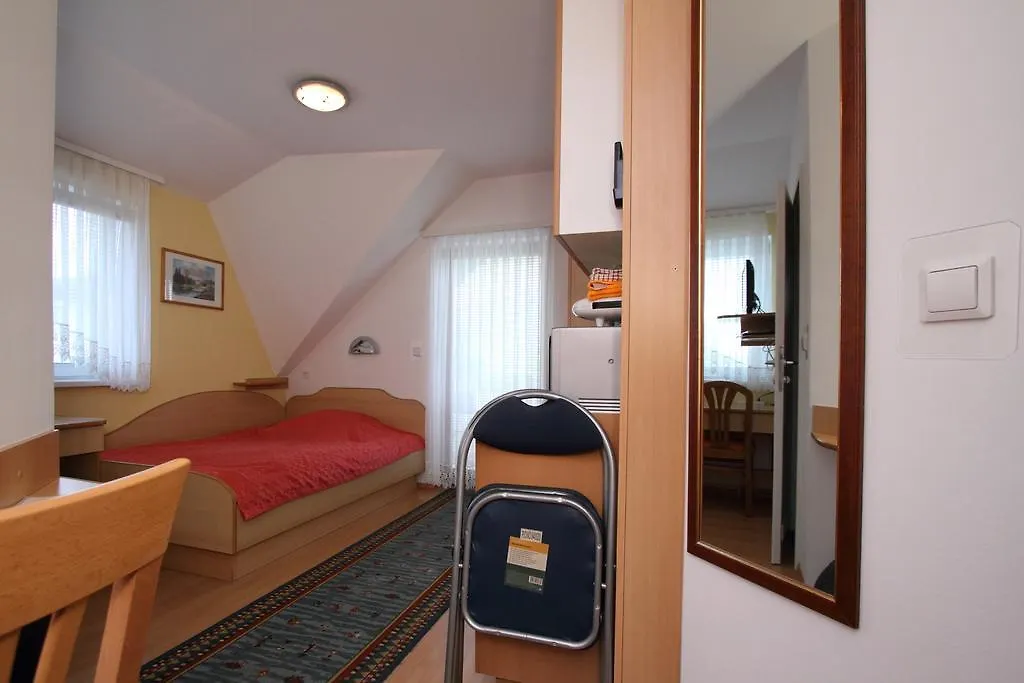 Rooms & Apartments Jana Cerklje na Gorenjskem
